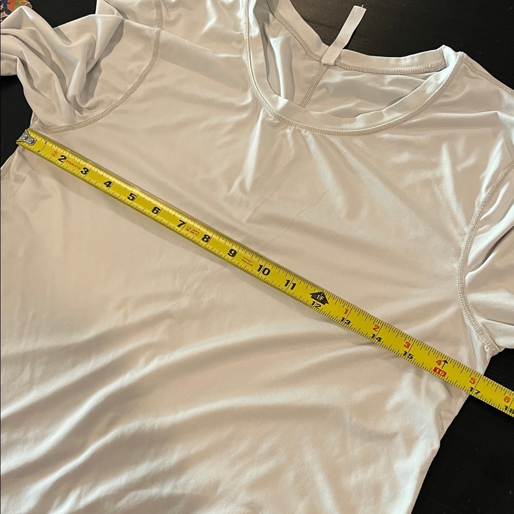 Fabletics Long Sleeve Top - Picture 4 of 5